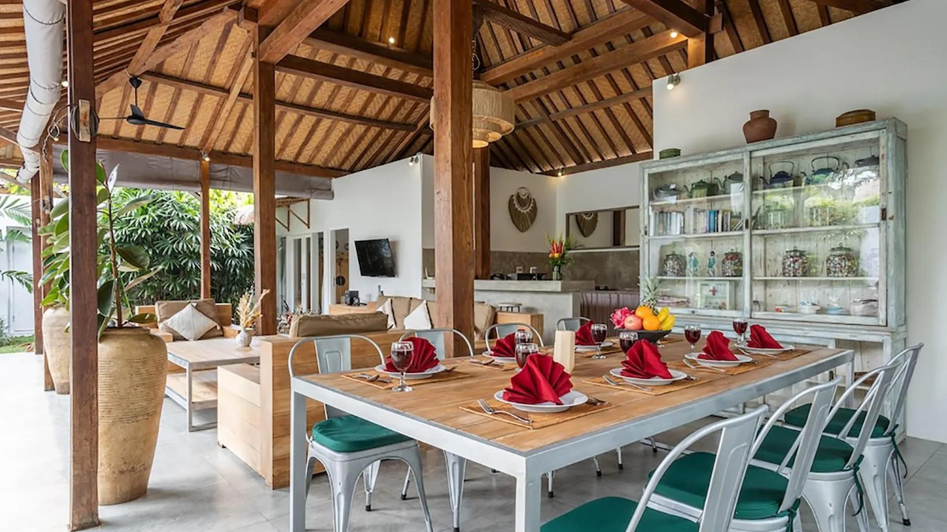Villa Riva By Optimum Bali Villas Seminyak  Seminyak (Bali)