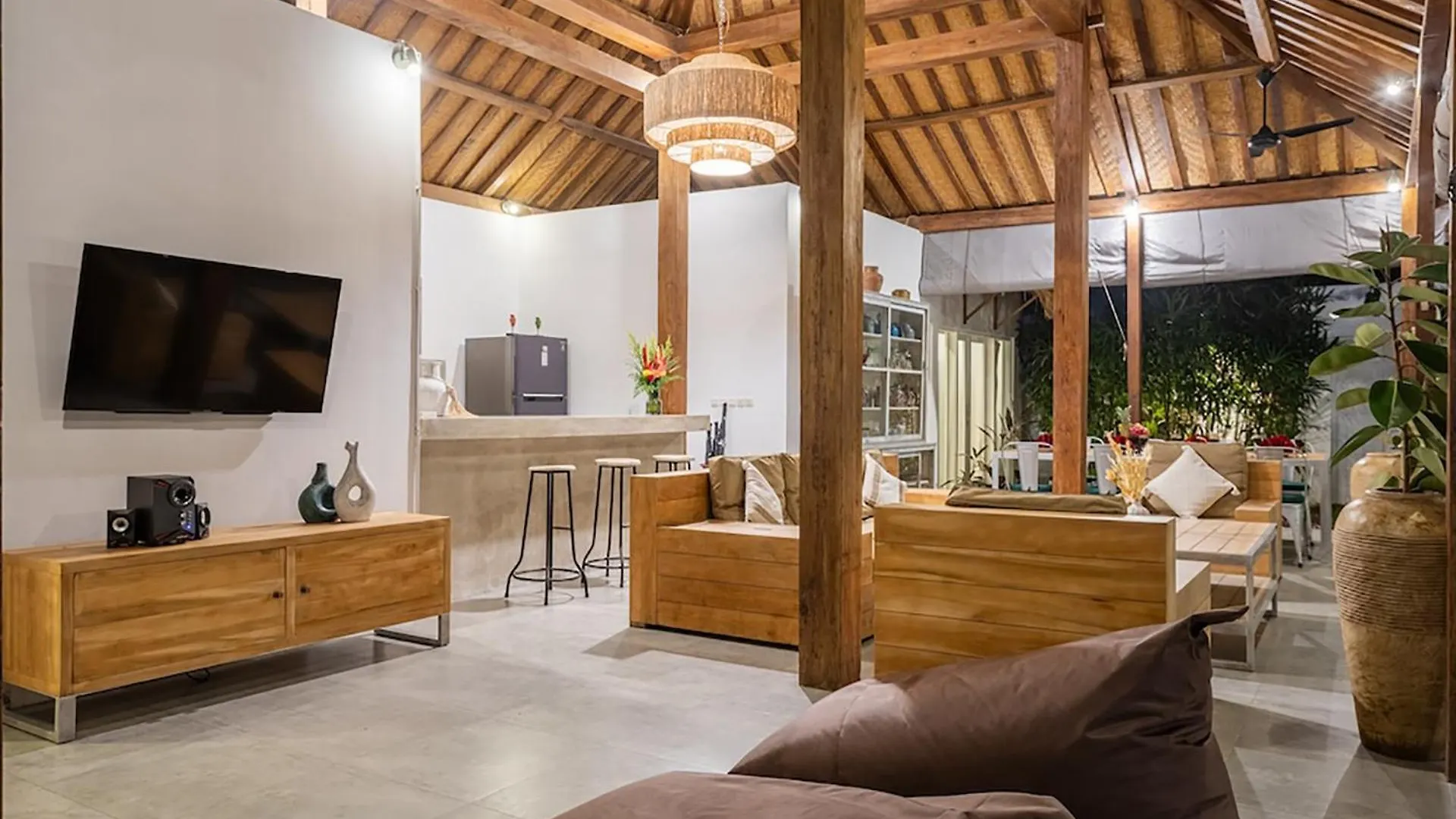 Villa Riva By Optimum Bali Villas Seminyak